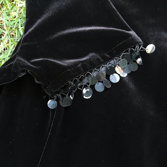90’s Velvet Cropped Blouse with Sleeve Charms - Picture 6 of 10